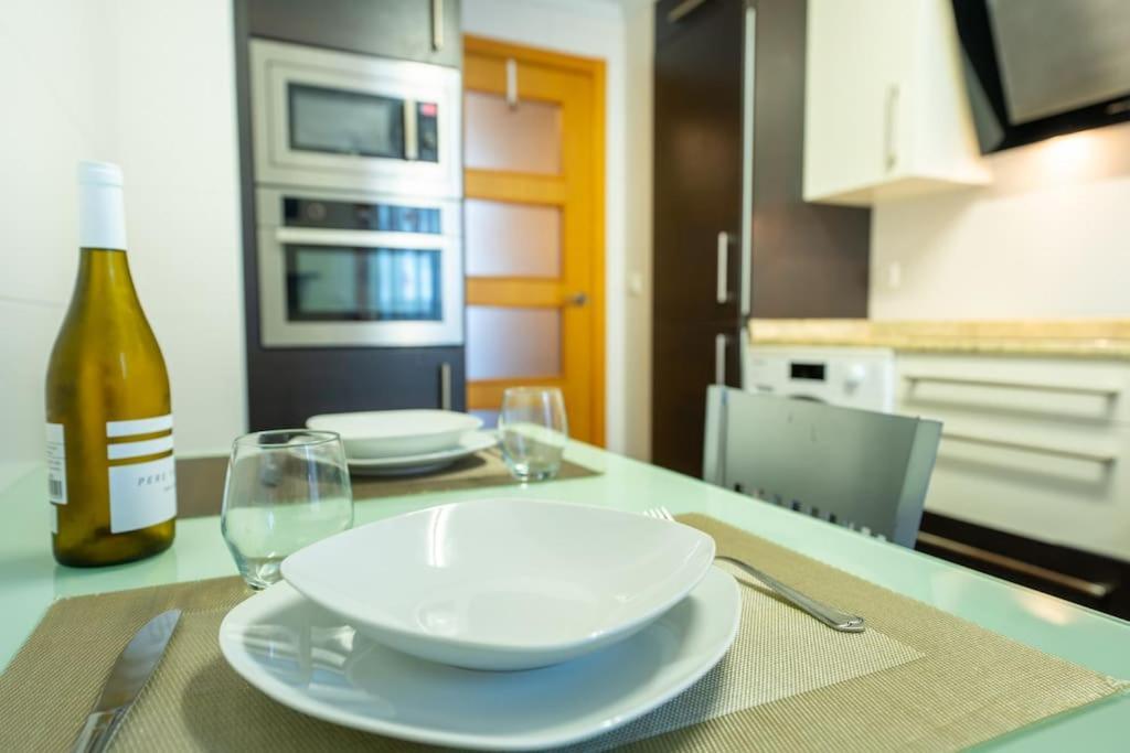 Apartamento En El Corazon De La Ciudad Con Parking Santander Zewnętrze zdjęcie