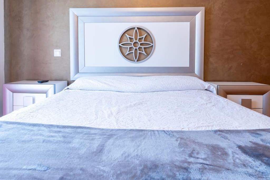Apartamento En El Corazon De La Ciudad Con Parking Santander Zewnętrze zdjęcie